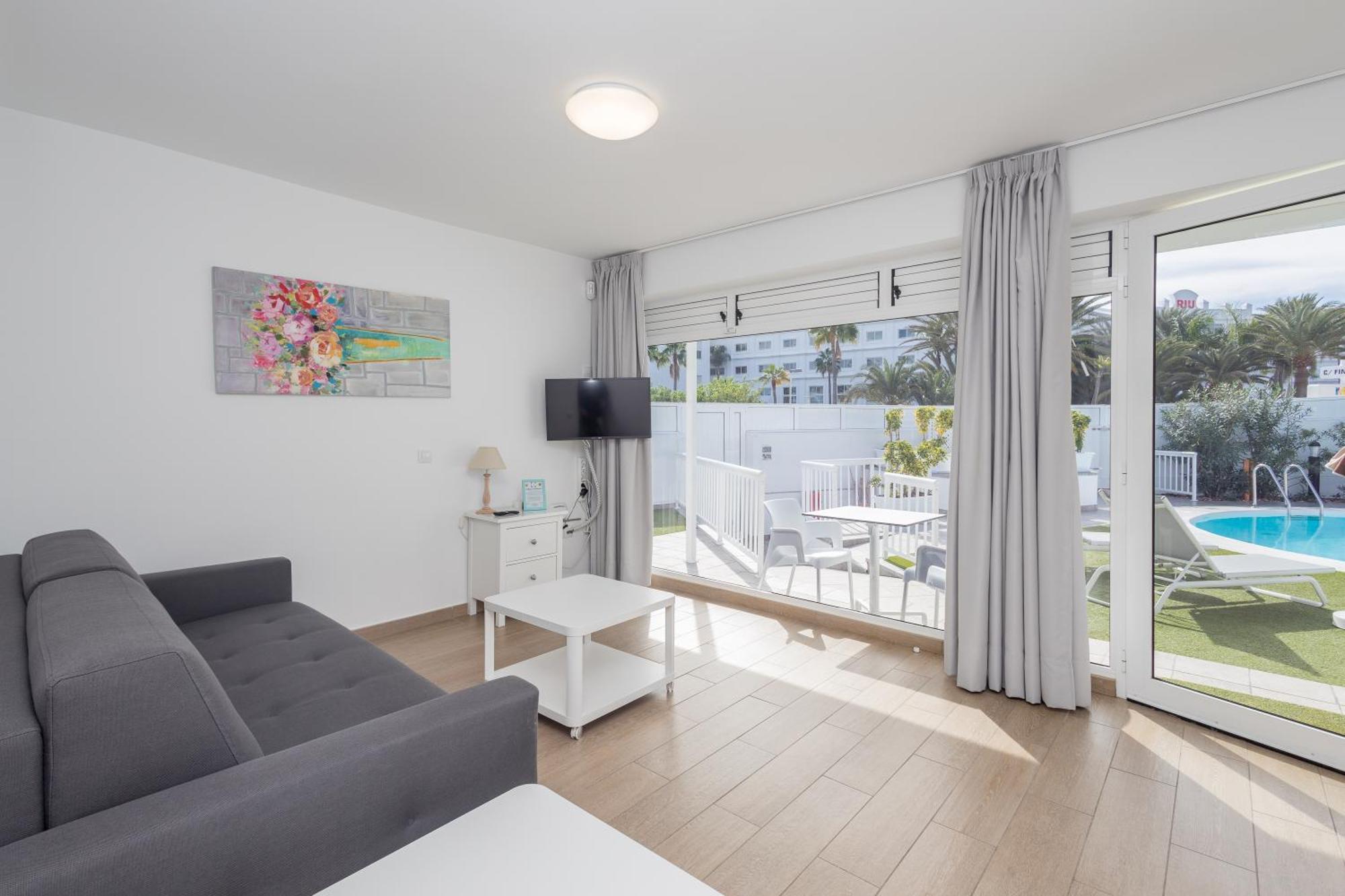 Lightbooking Alemania Piscina Privada Playa Del Ingles Ngoại thất bức ảnh